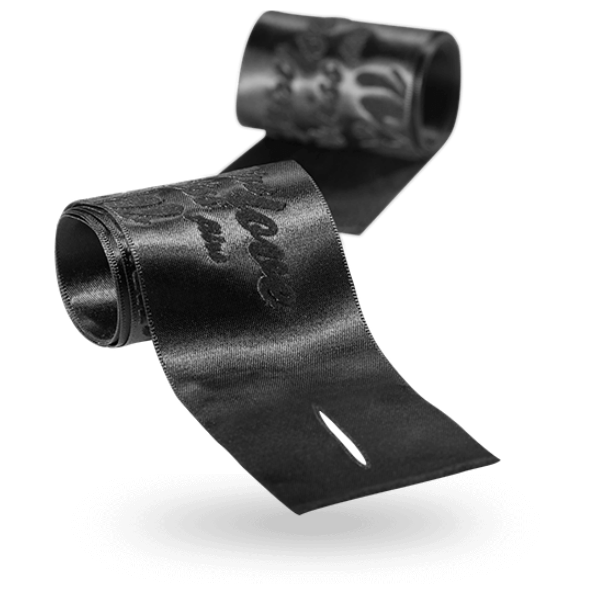 Menottes Sensuelles en Soie : Éveillez Vos Fantasmes avec Élégance